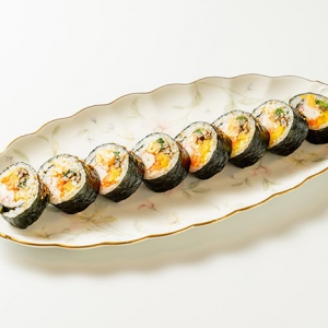 ヨンのキンパ    *ご予約制となります。3本から承ります。 ヨンのキンパ    *ご予約制となります。3本から承ります。